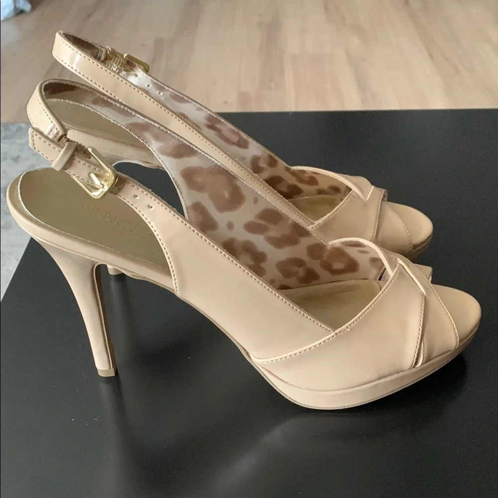 Elegant Nude Slingback Heels - Picture 5 of 6